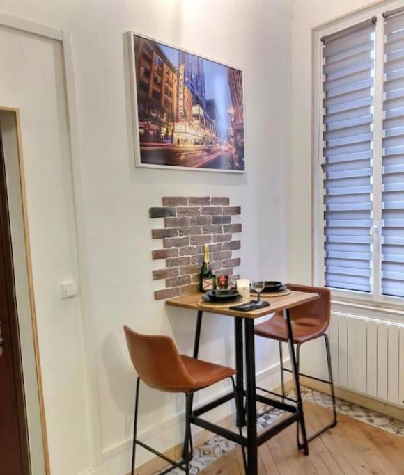 Studio Le Petit Nid Douillet - Centre Ville Les Andelys Extérieur photo